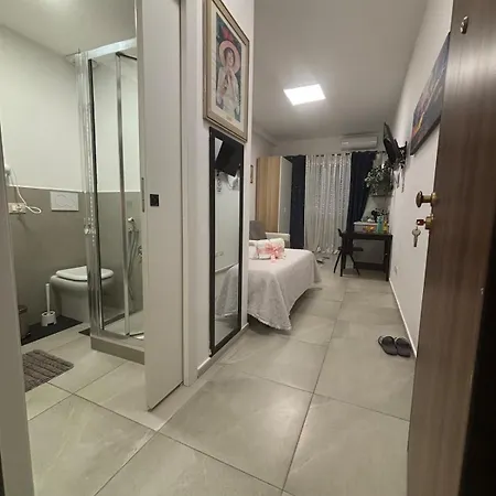 Monolocale Di Chiara Apartment Rom
